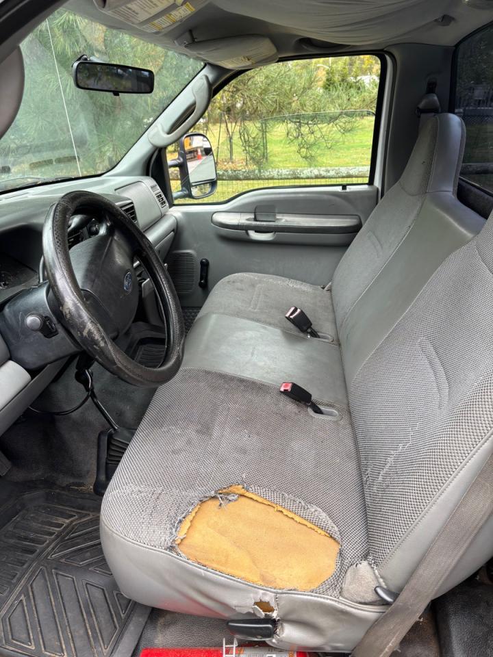 2004 FORD F-350