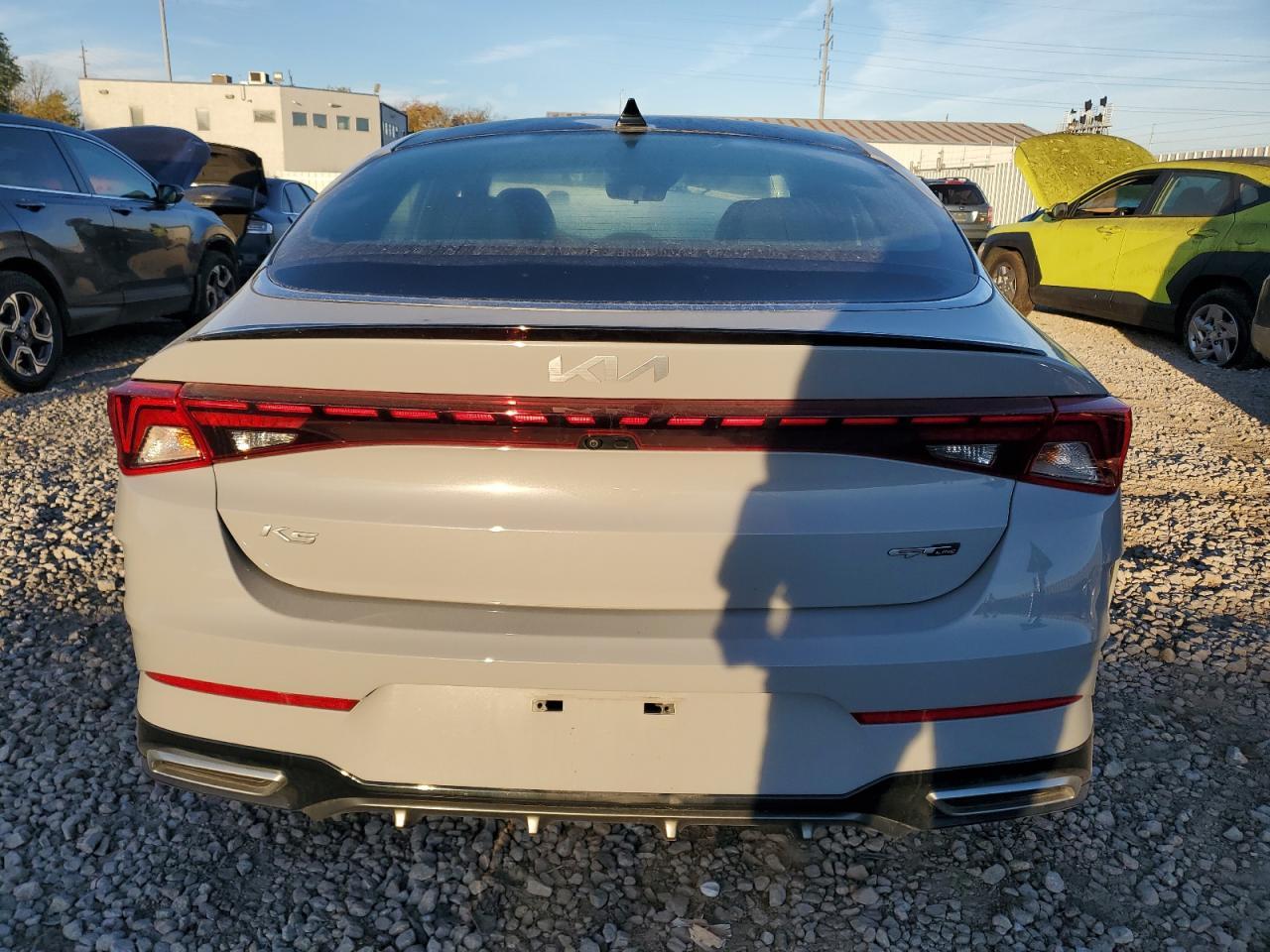 2022 KIA K5