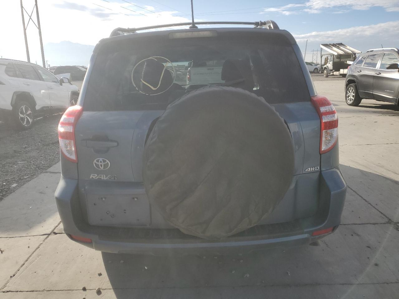2012 TOYOTA RAV4