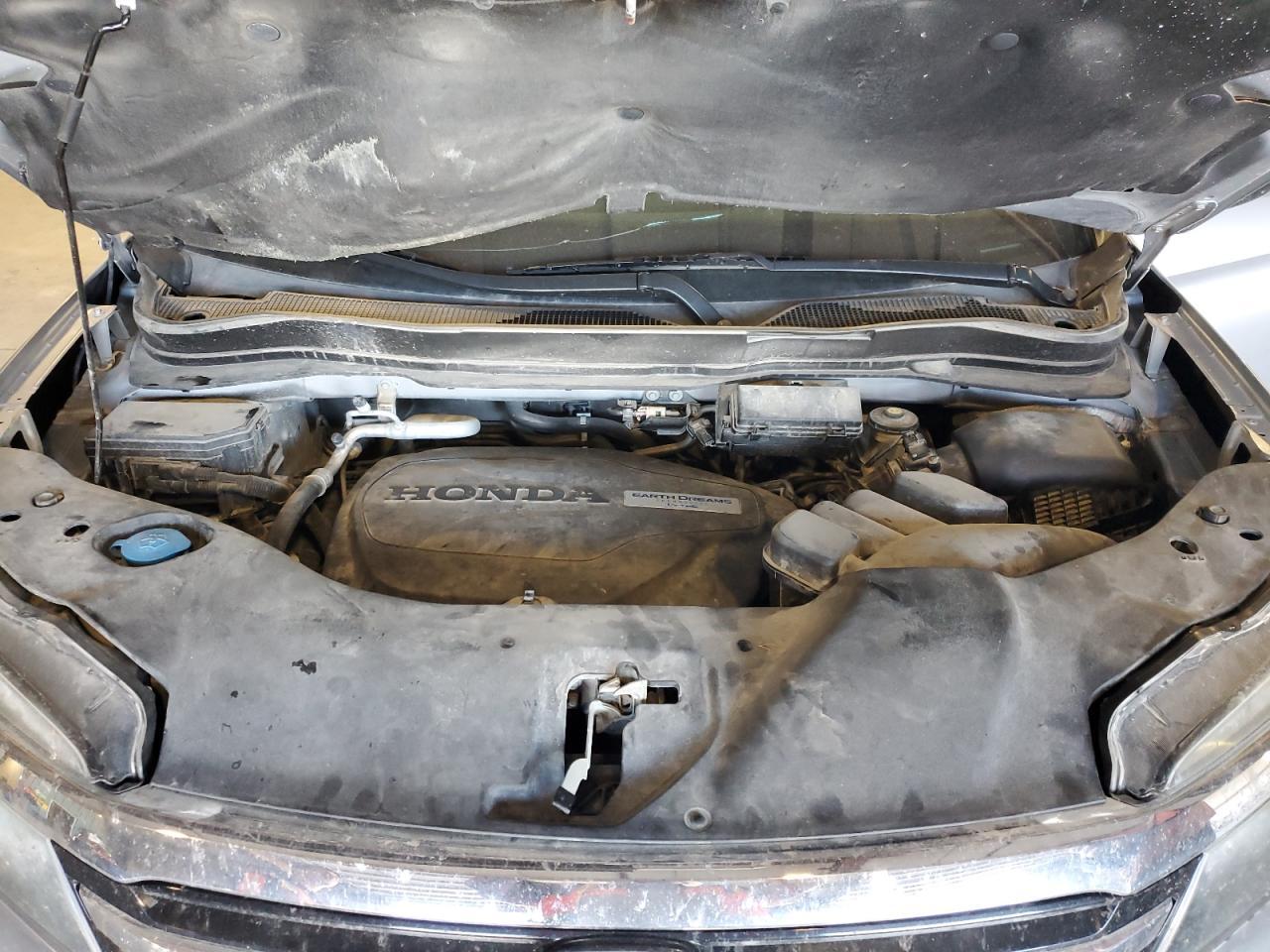 2016 HONDA PILOT