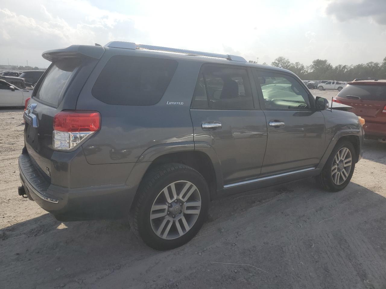 2013 TOYOTA 4Runner