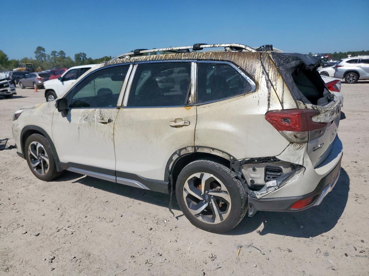 2024 SUBARU FORESTER