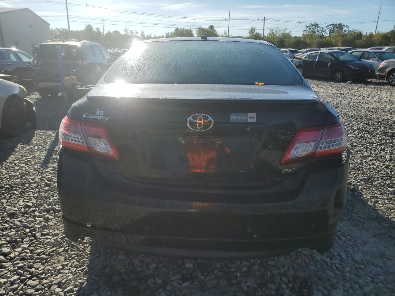 2010 TOYOTA CAMRY