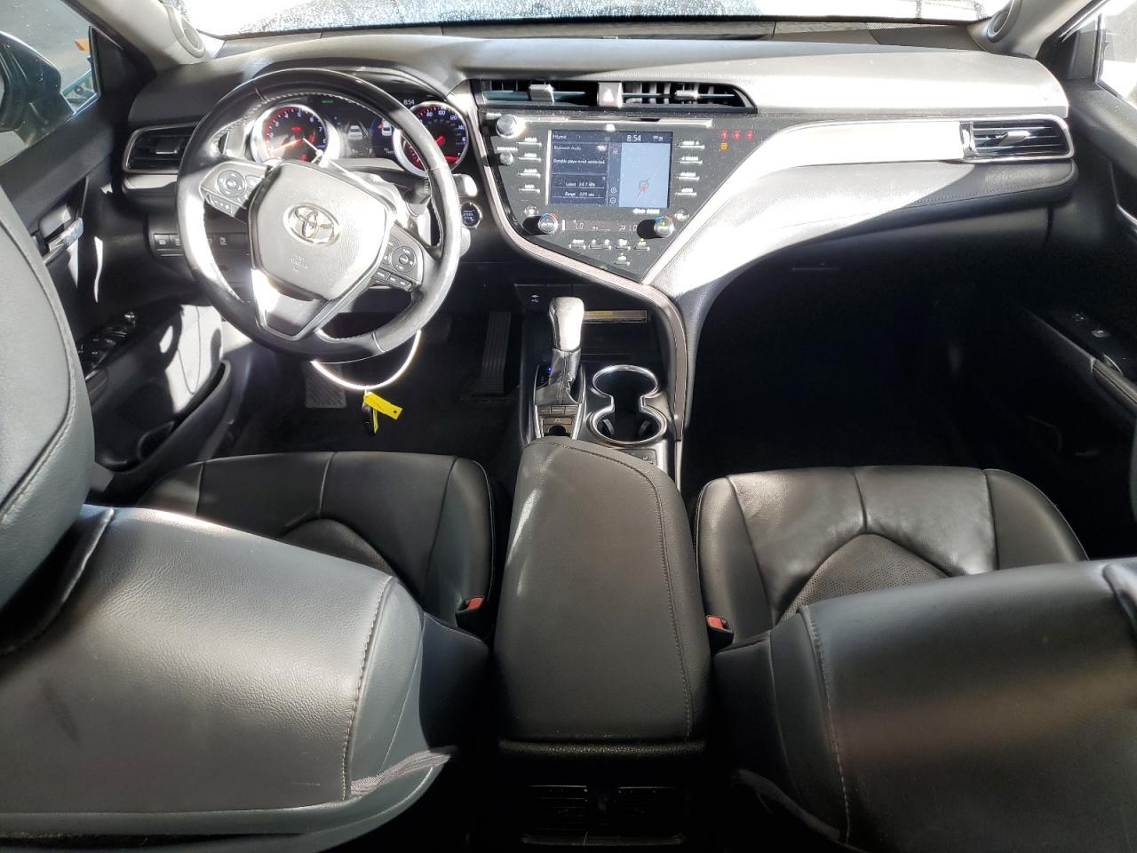 2019 TOYOTA CAMRY