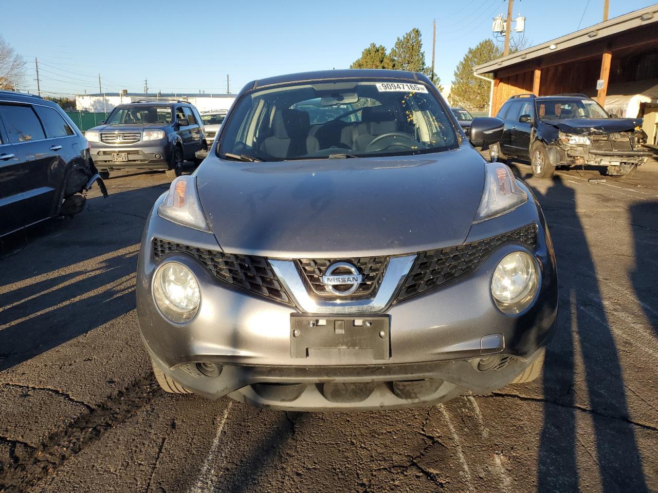 2016 NISSAN Juke