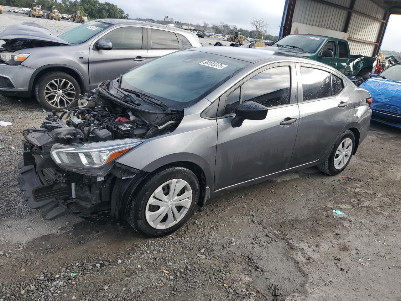 2021 NISSAN VERSA