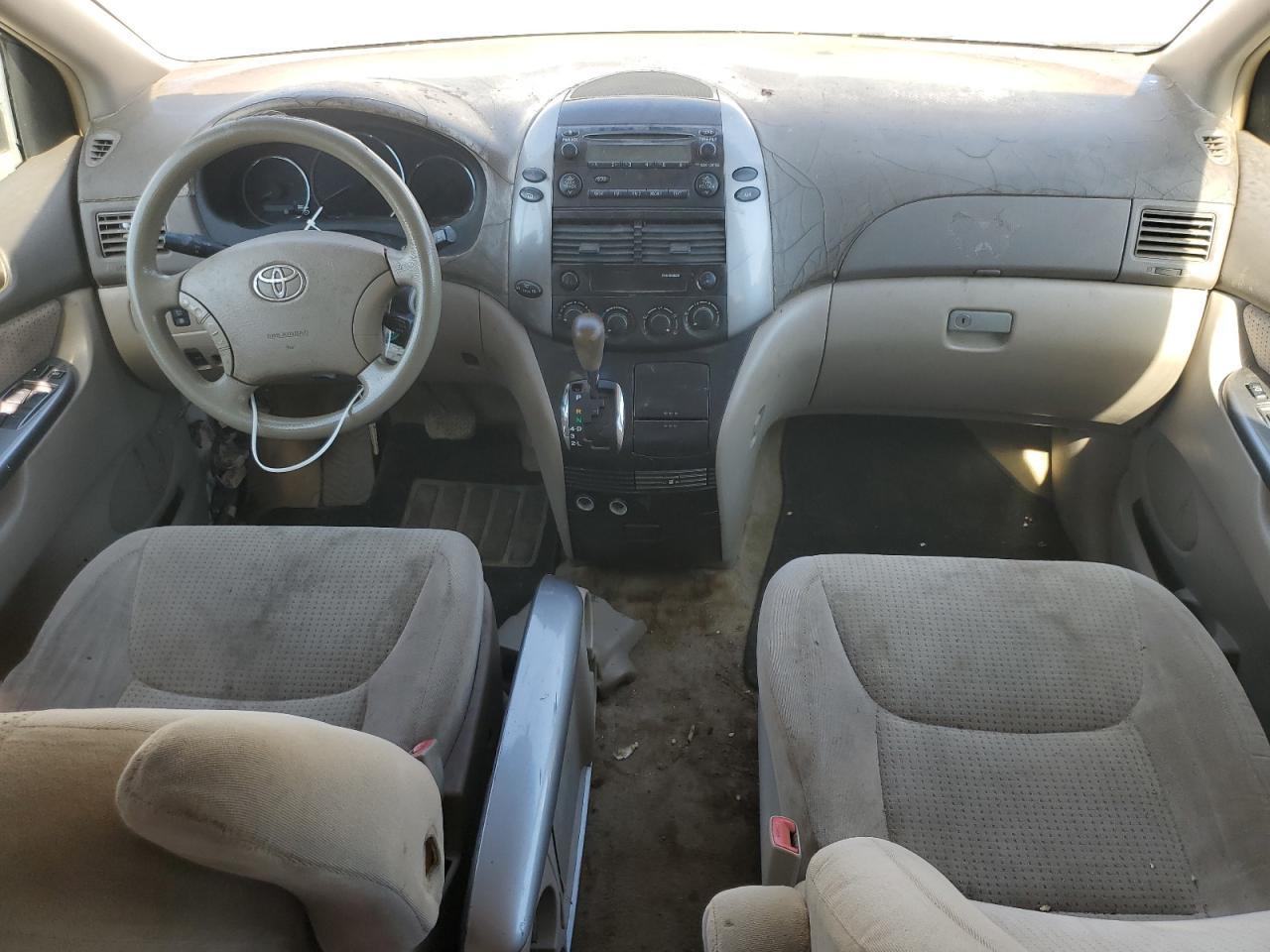 2008 TOYOTA SIENNA