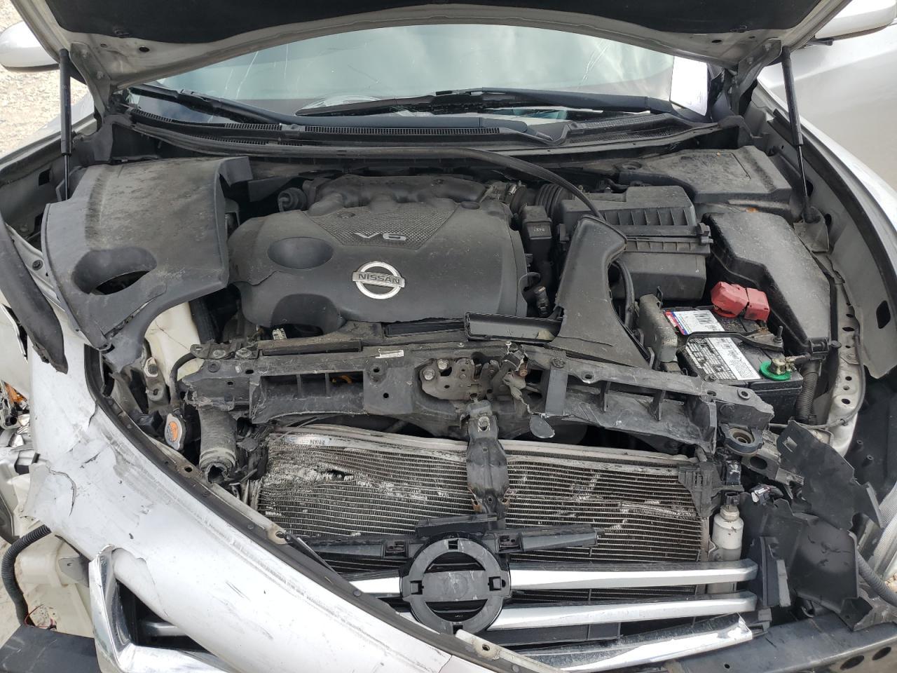 2013 NISSAN Maxima
