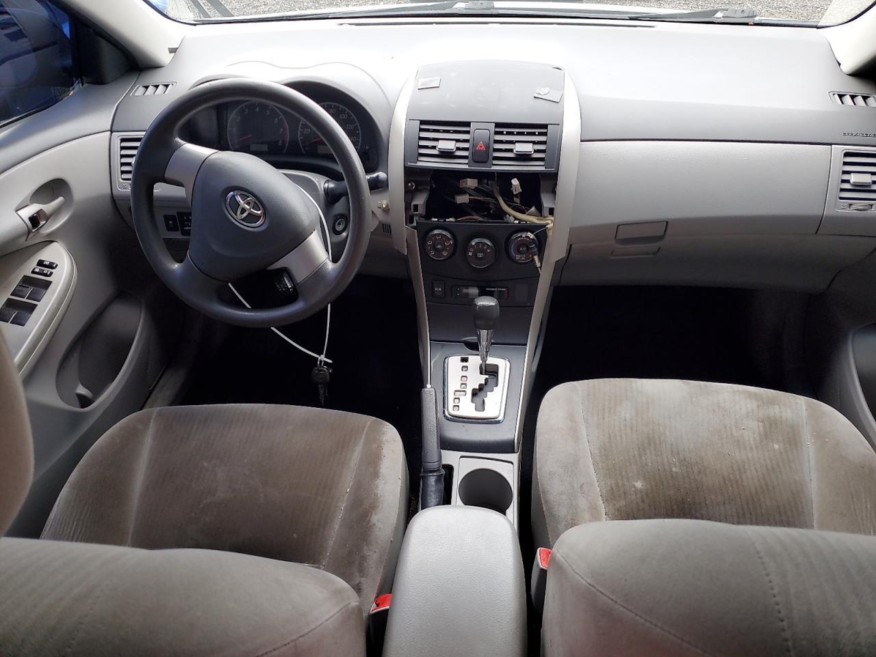 2010 TOYOTA COROLLA