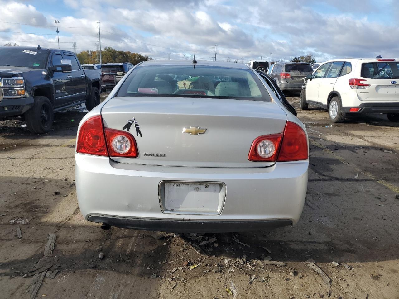 2011 CHEVROLET MALIBU