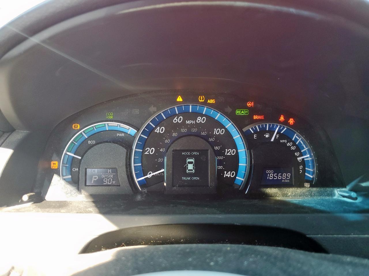 2014 TOYOTA CAMRY