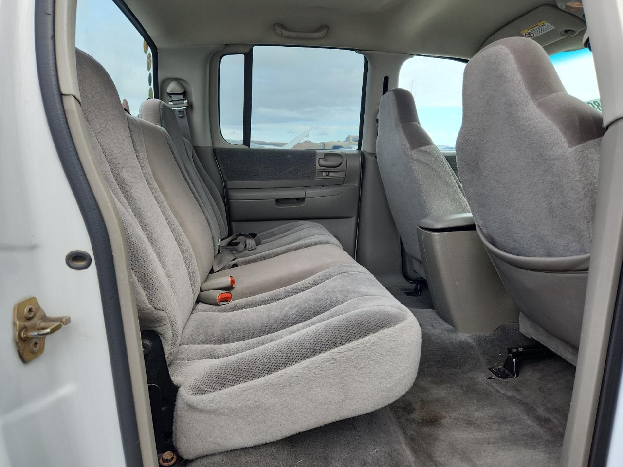 2004 DODGE Dakota