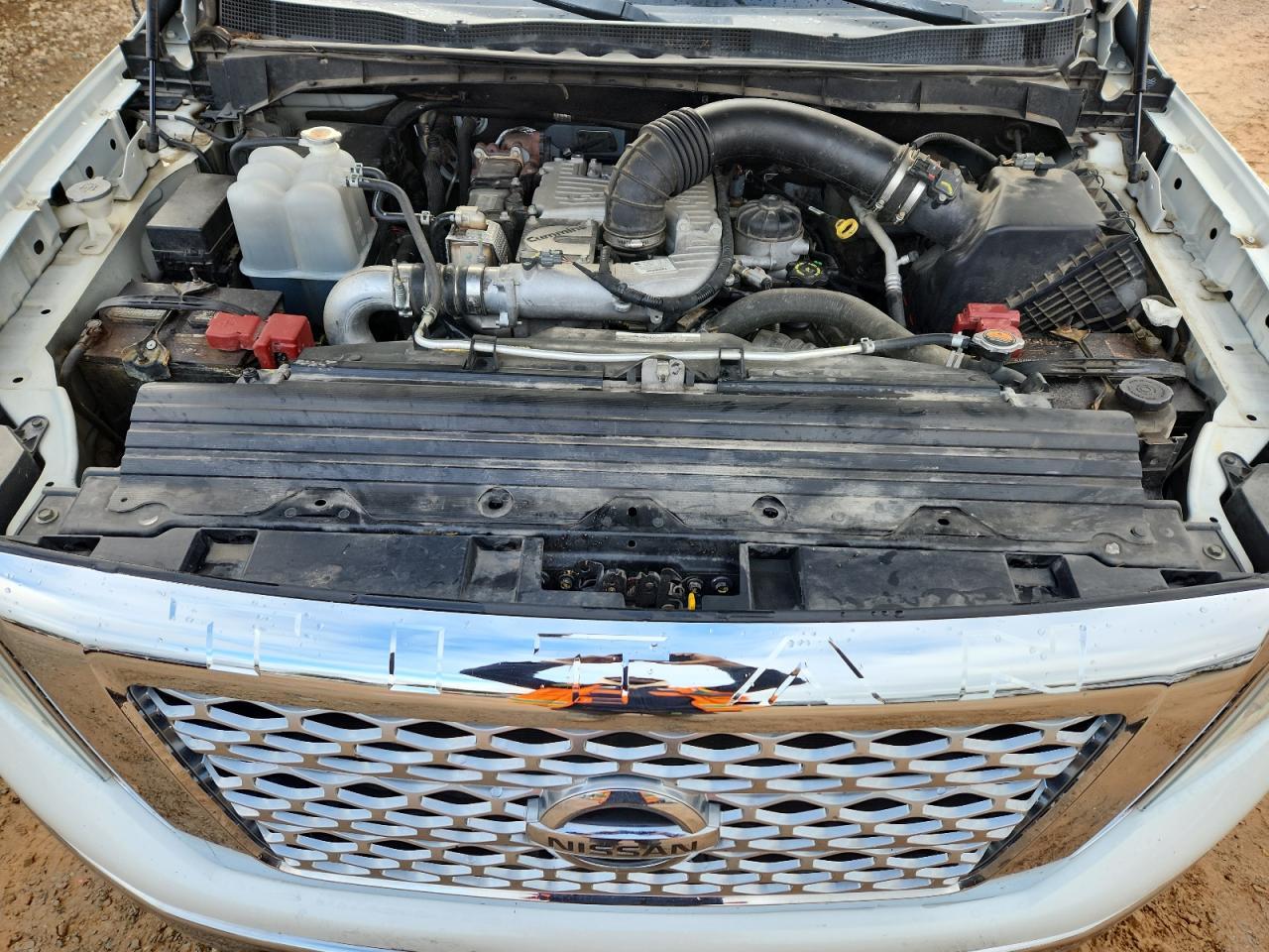2016 NISSAN Titan
