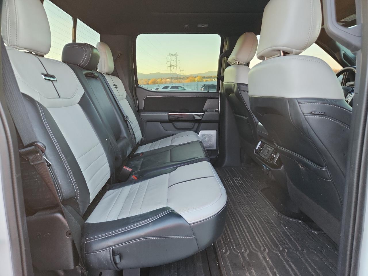 2022 FORD F-150 Lightning