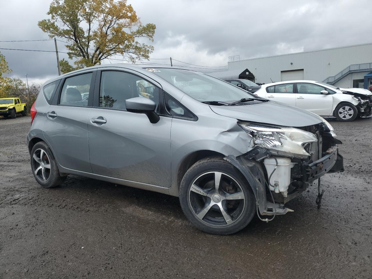 2015 NISSAN Versa Note
