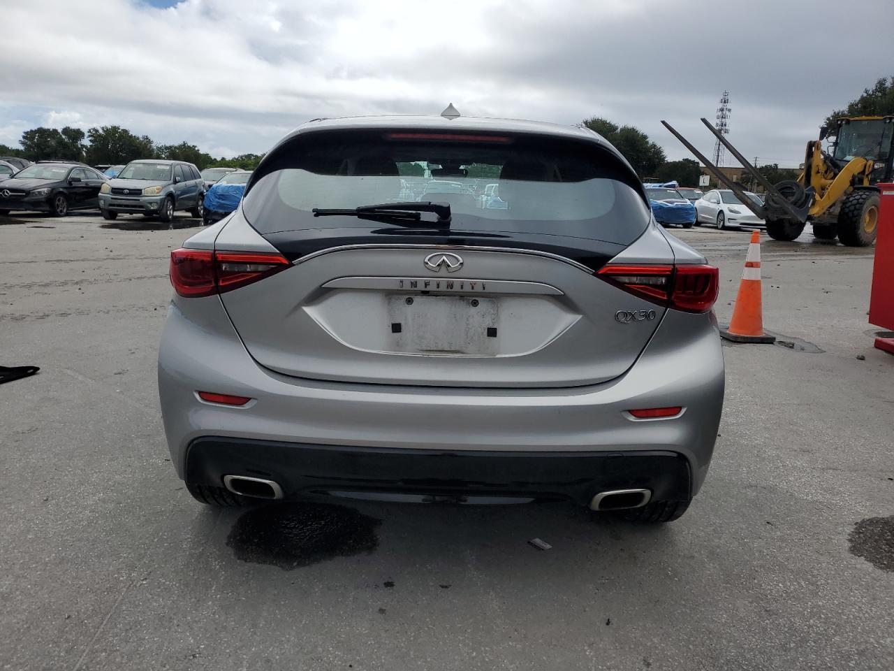 2018 INFINITI QX30