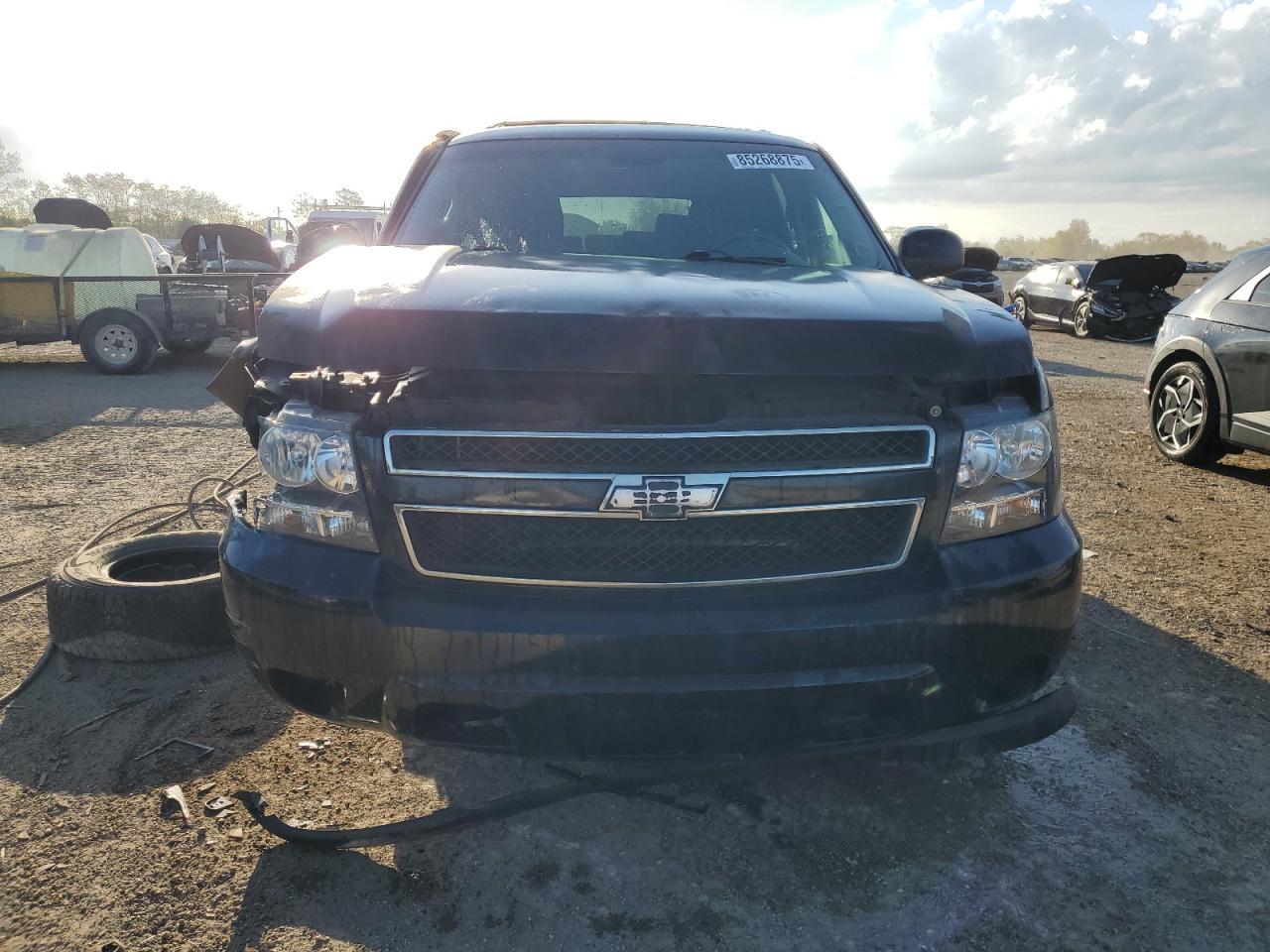 2011 CHEVROLET Suburban