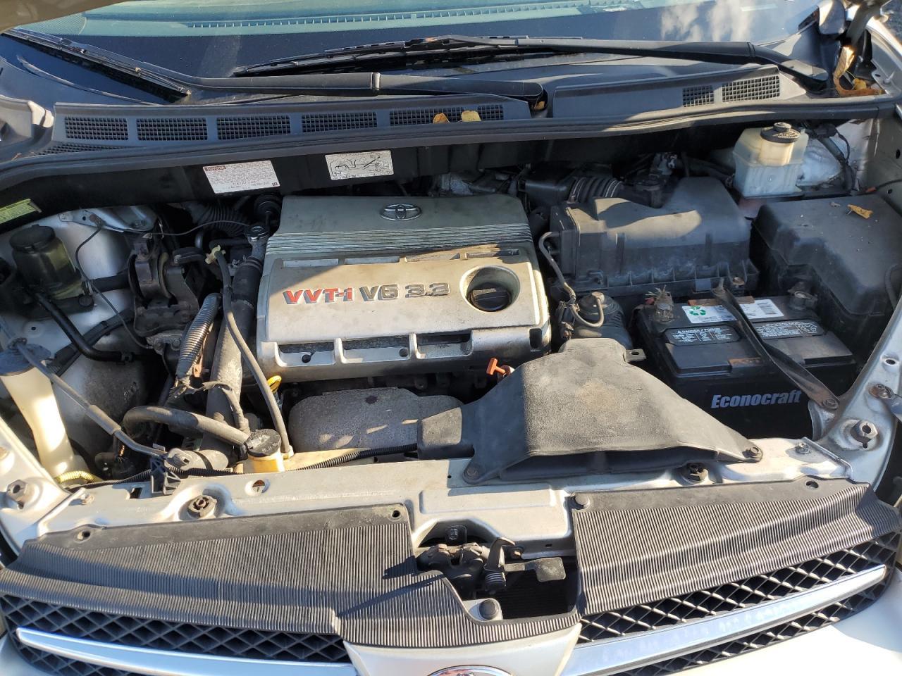2005 TOYOTA SIENNA