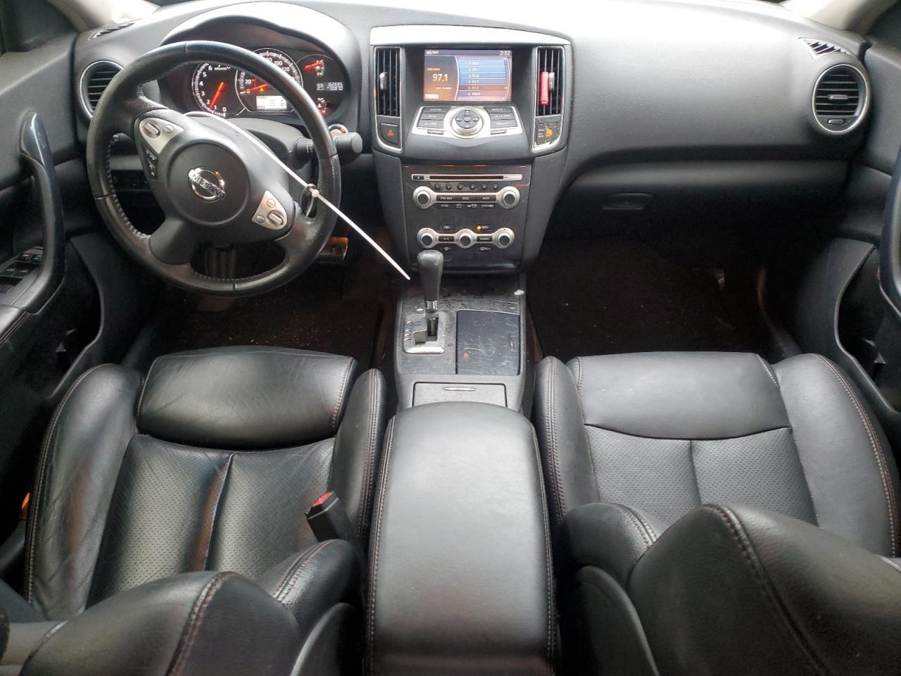 2014 NISSAN Maxima