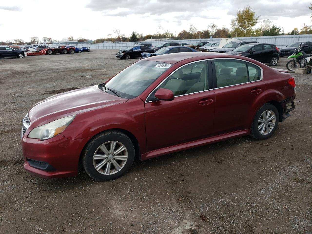 2013 SUBARU Legacy