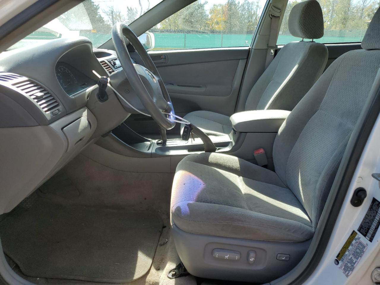 2004 TOYOTA CAMRY