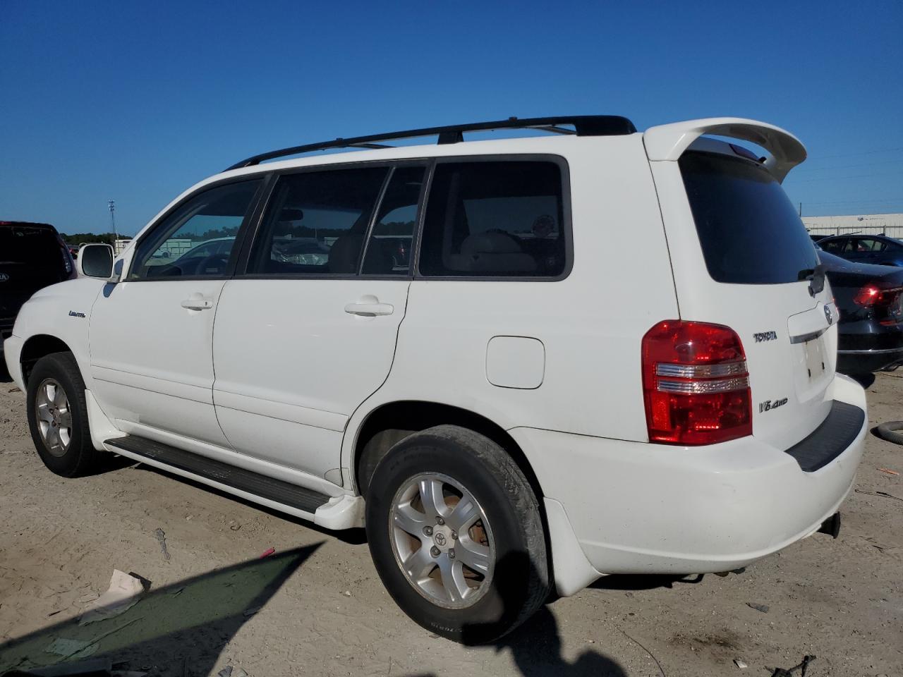 2003 TOYOTA HIGHLANDER