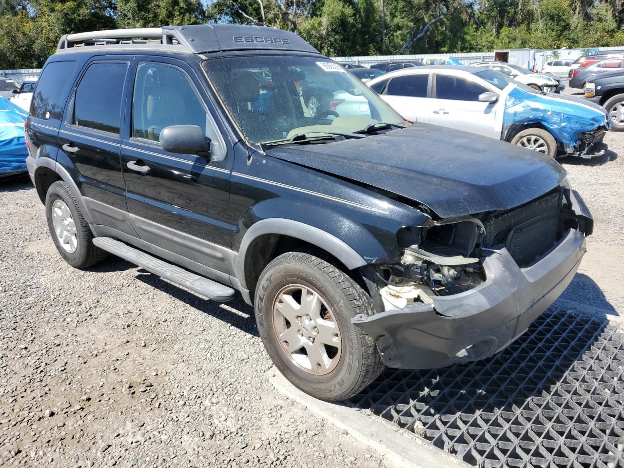 2006 FORD ESCAPE