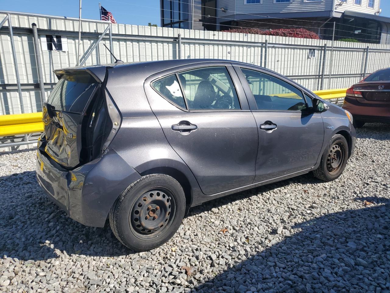 2014 TOYOTA Prius c