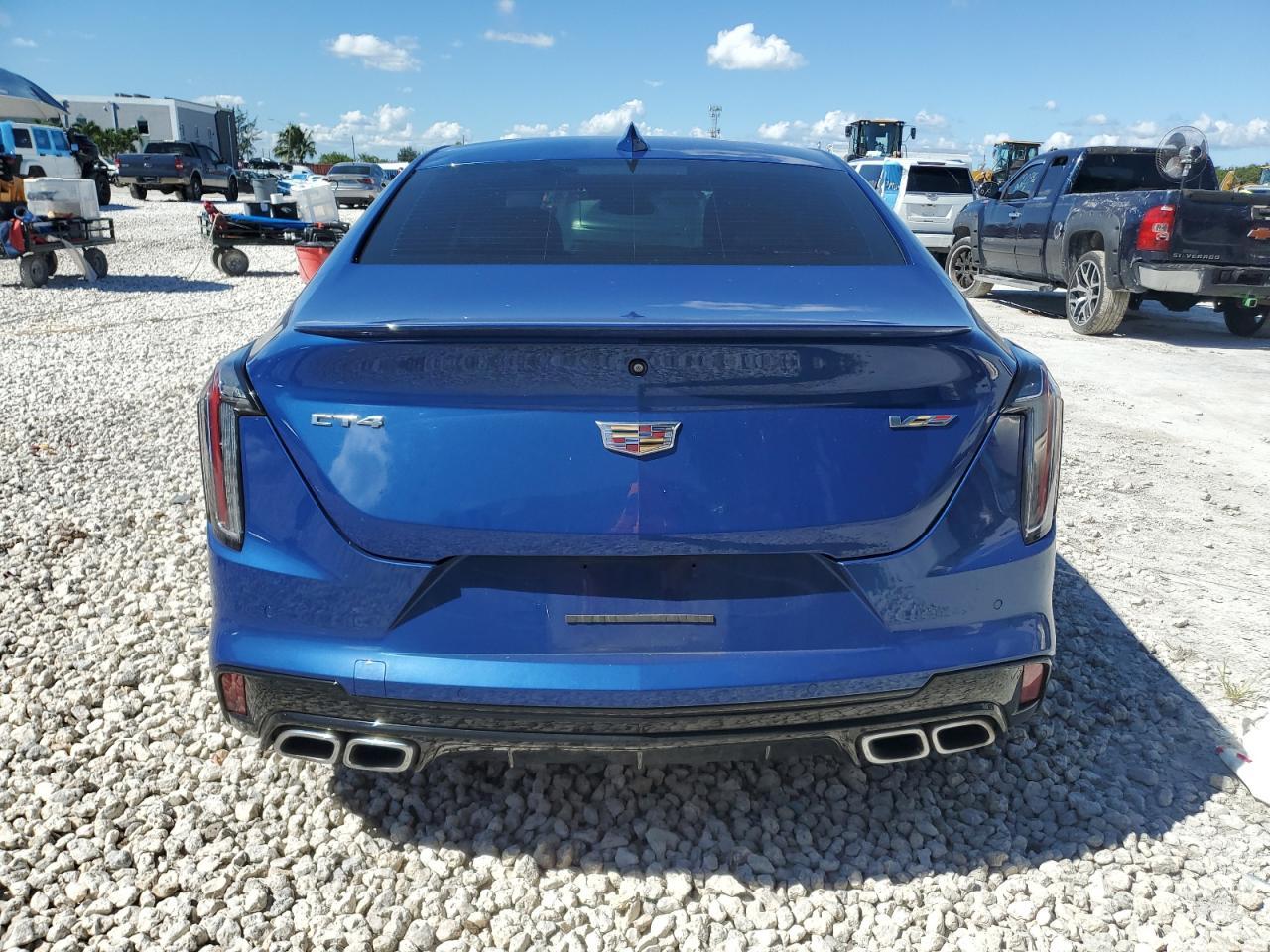2021 CADILLAC CT4