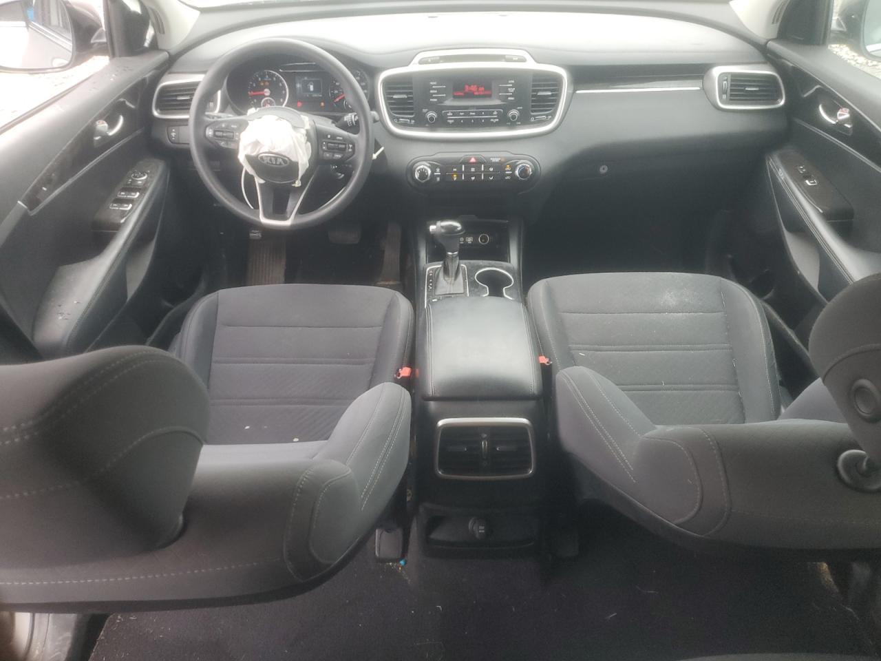 2017 KIA SORENTO