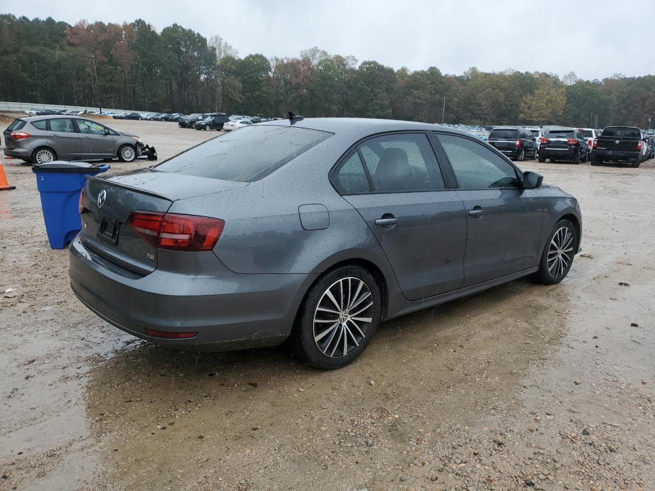 2016 VOLKSWAGEN JETTA