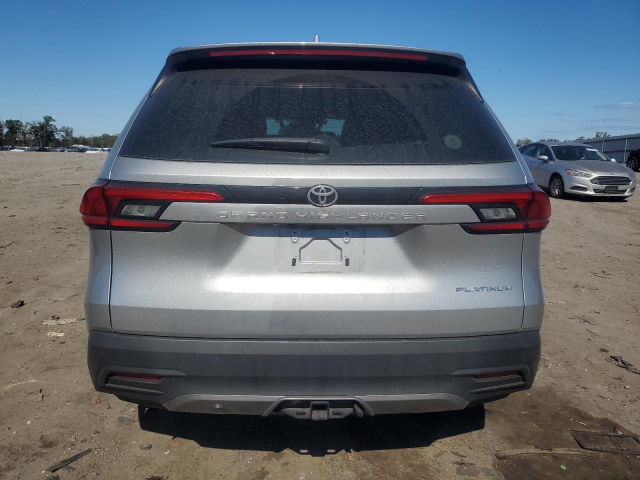 2024 TOYOTA HIGHLANDER
