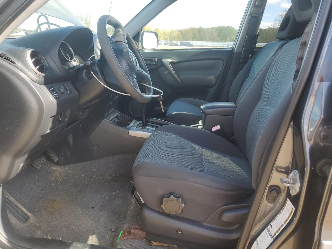 2004 TOYOTA RAV4