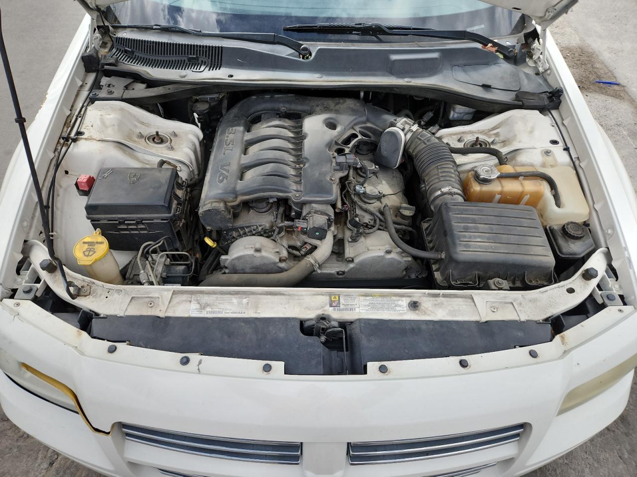 2008 DODGE MAGNUM