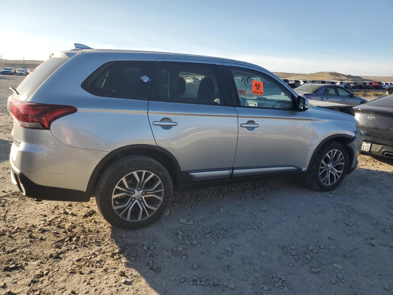 2018 MITSUBISHI outlander