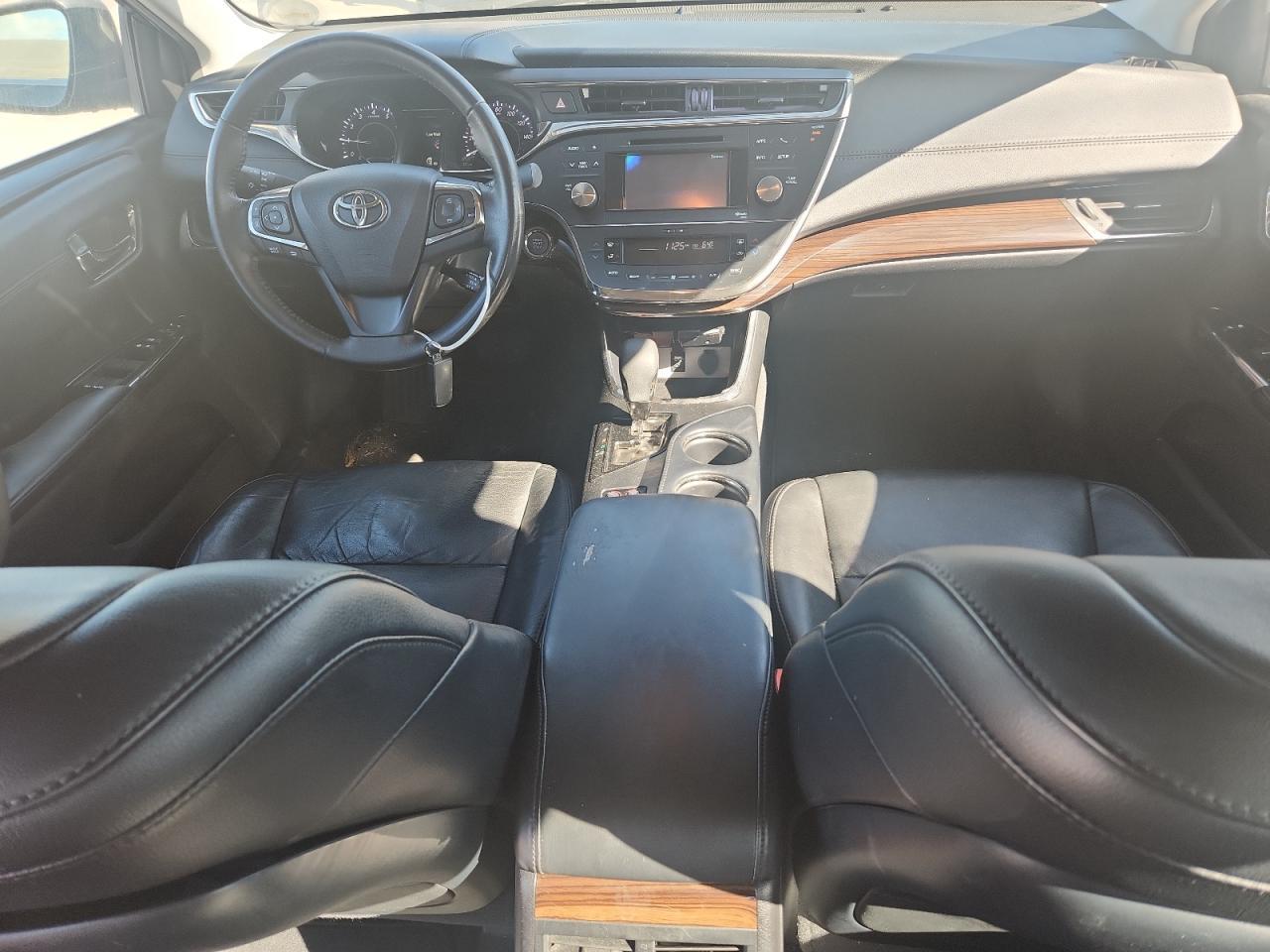 2014 TOYOTA Avalon