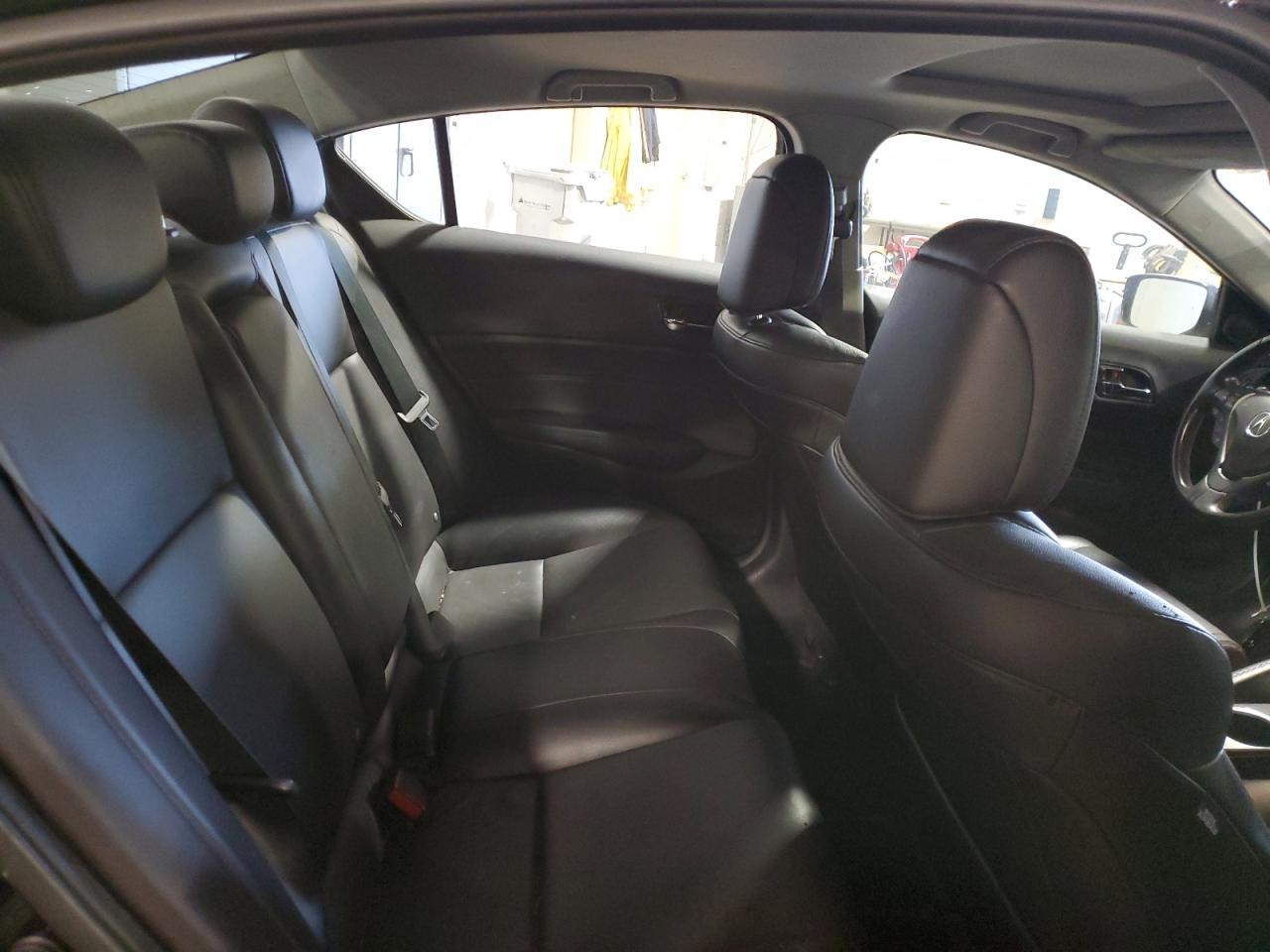 2016 ACURA ILX