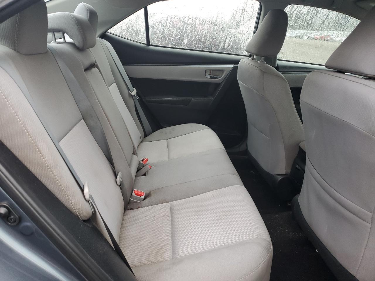2015 TOYOTA COROLLA