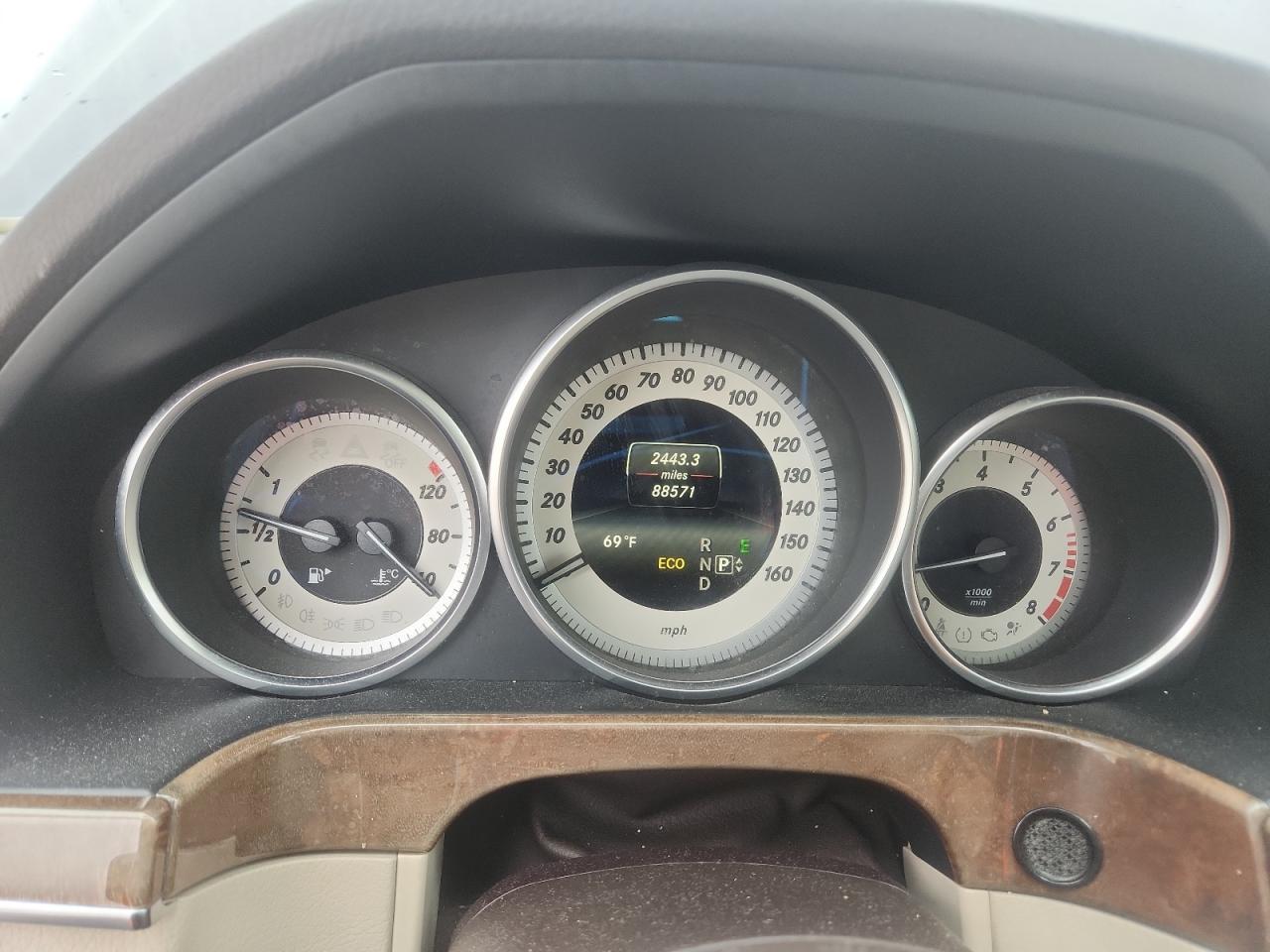 2014 MERCEDES-BENZ E-Class
