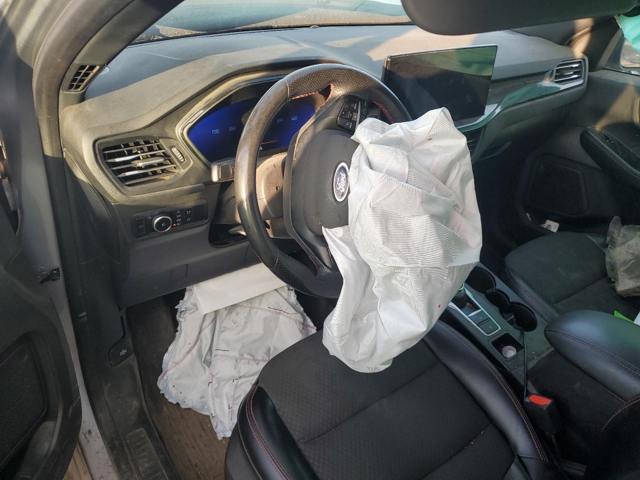 2023 FORD ESCAPE