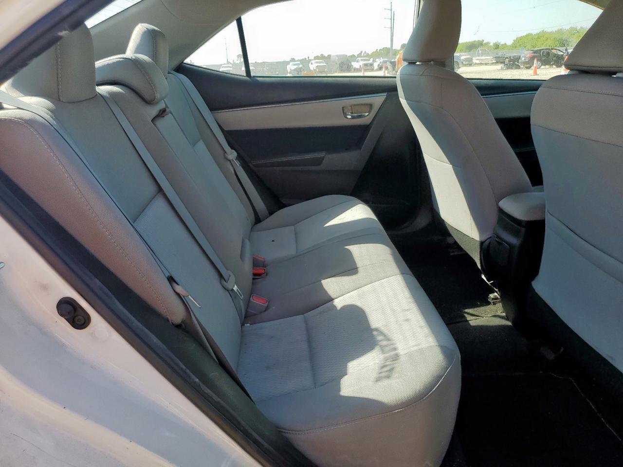 2016 TOYOTA COROLLA