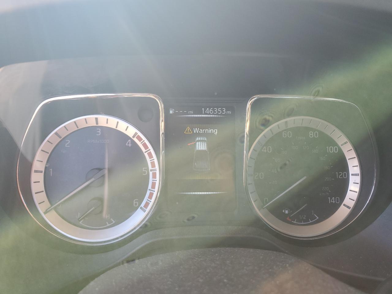 2017 NISSAN Titan