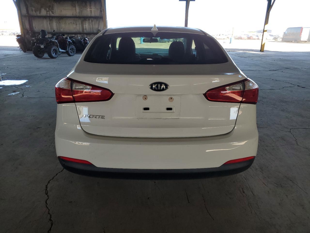 2016 KIA FORTE