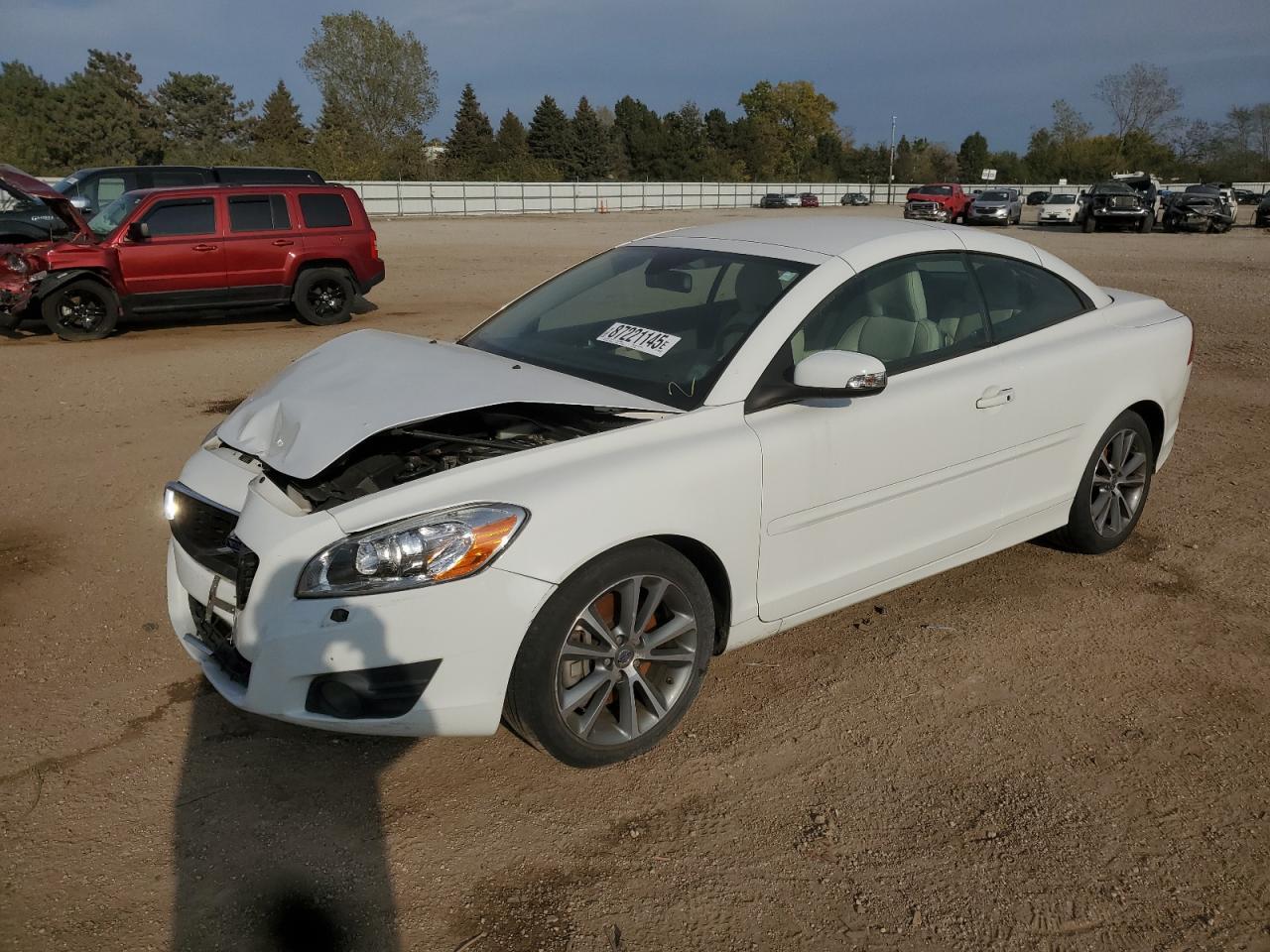 2012 VOLVO C70