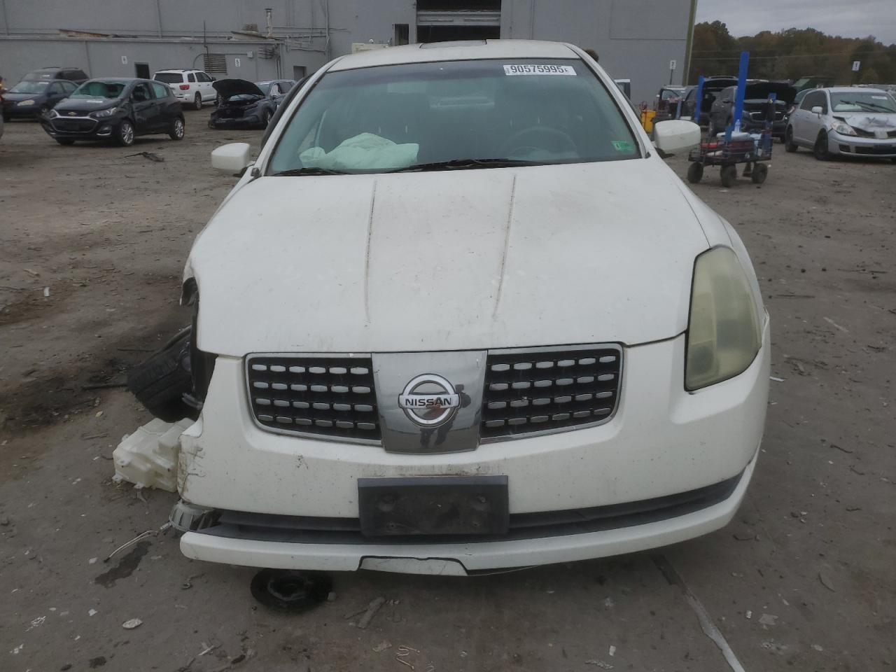 2004 NISSAN Maxima