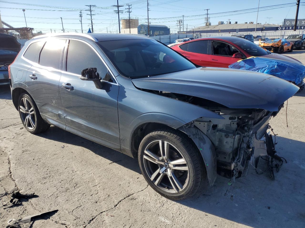 2019 VOLVO XC60