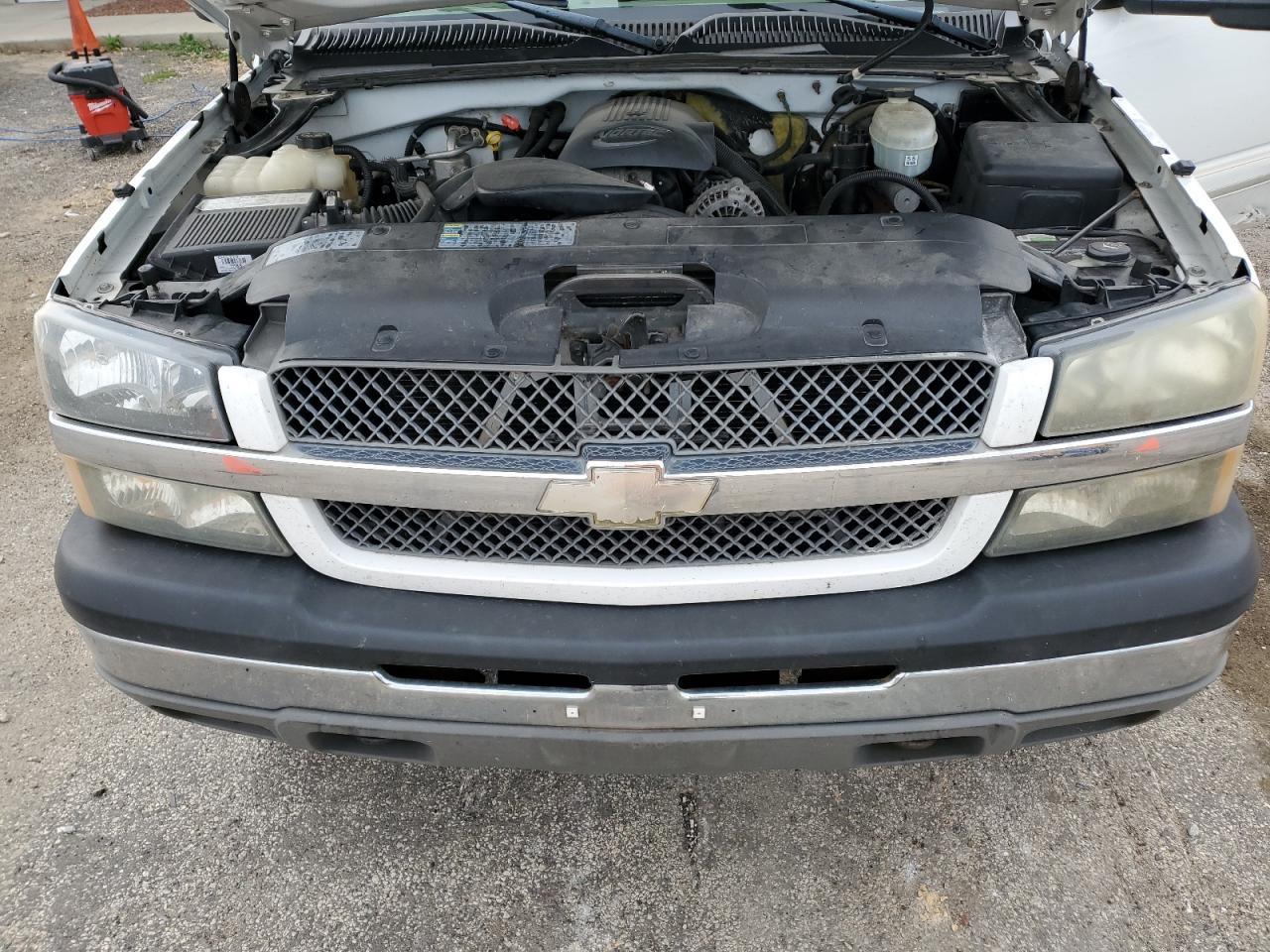 2004 CHEVROLET Silverado