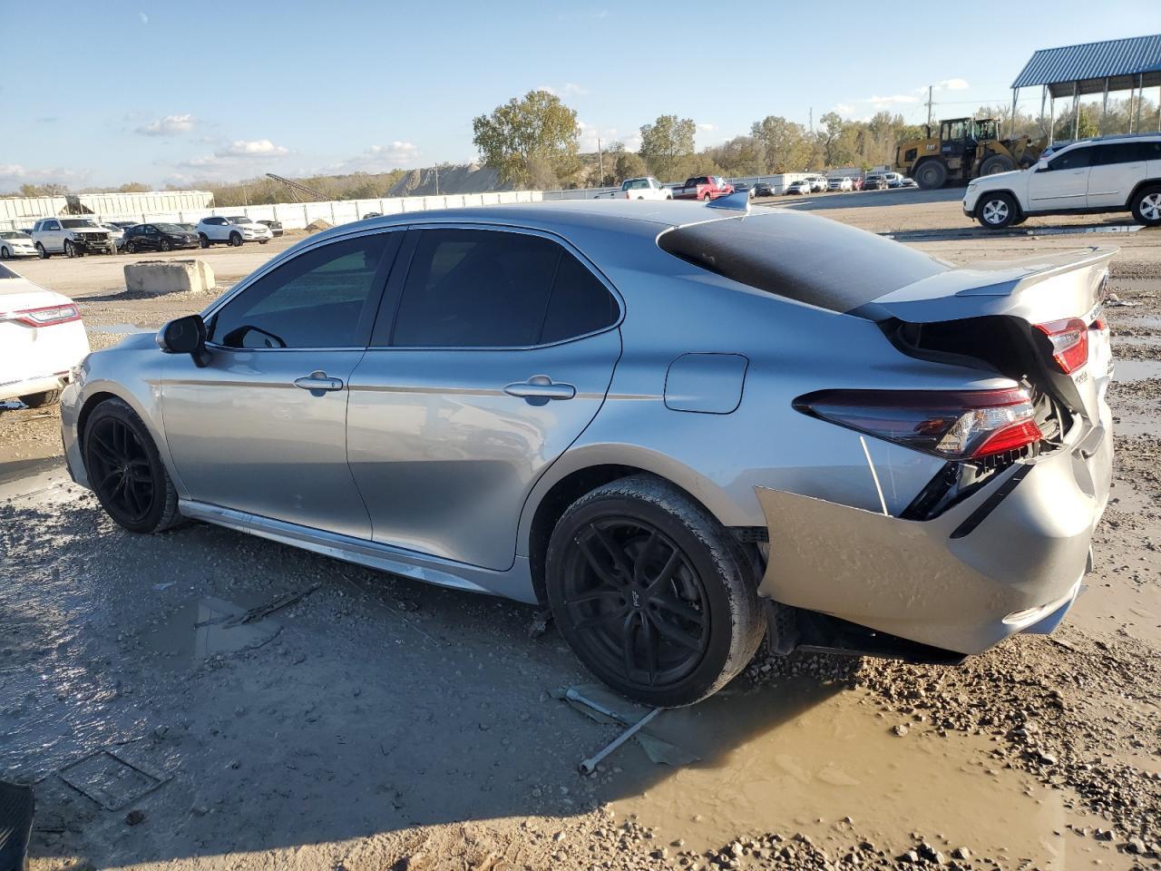 2022 TOYOTA CAMRY