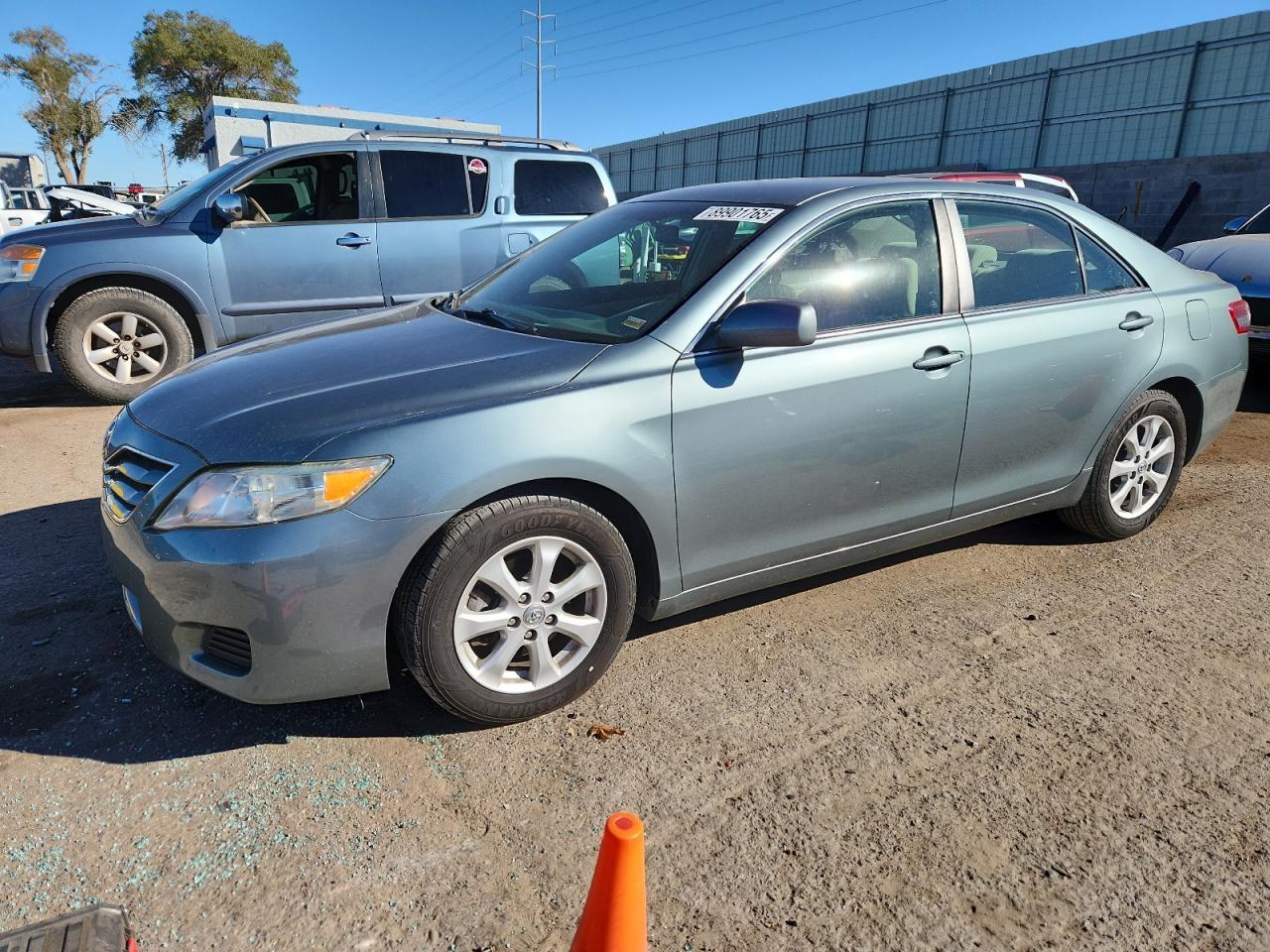 2011 TOYOTA CAMRY