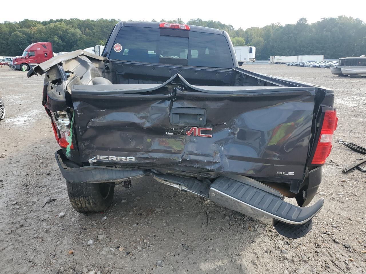 2015 GMC Sierra